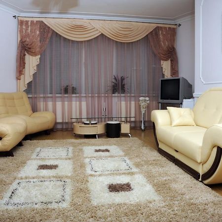 Majami Hotel Chisinau Luaran gambar