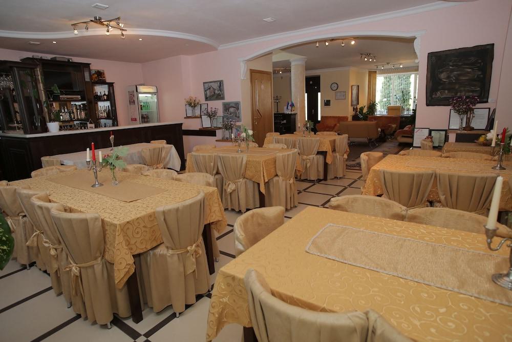 Majami Hotel Chisinau Luaran gambar