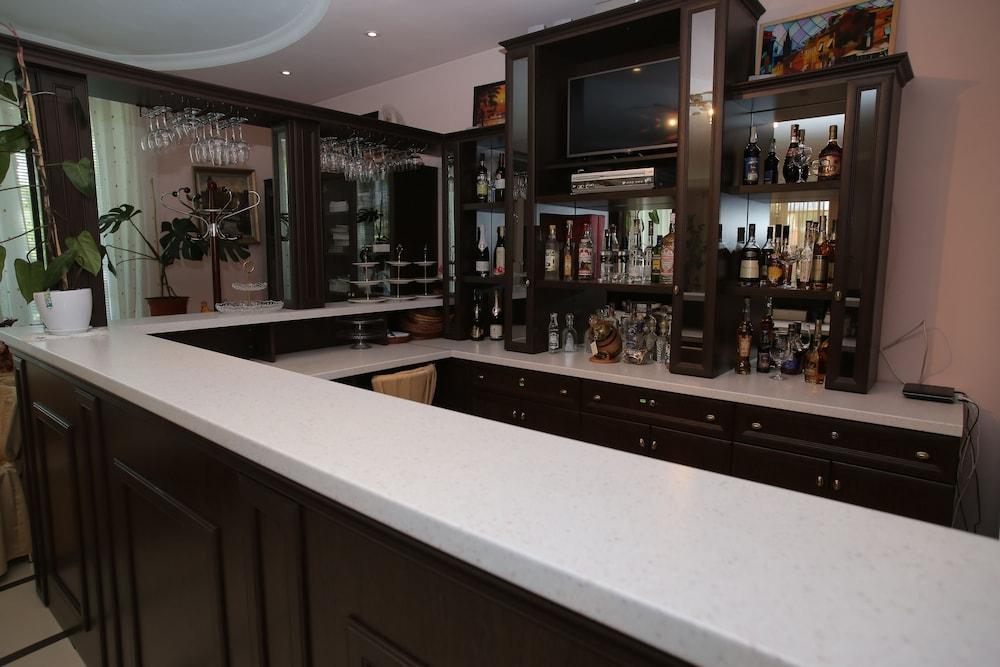 Majami Hotel Chisinau Luaran gambar