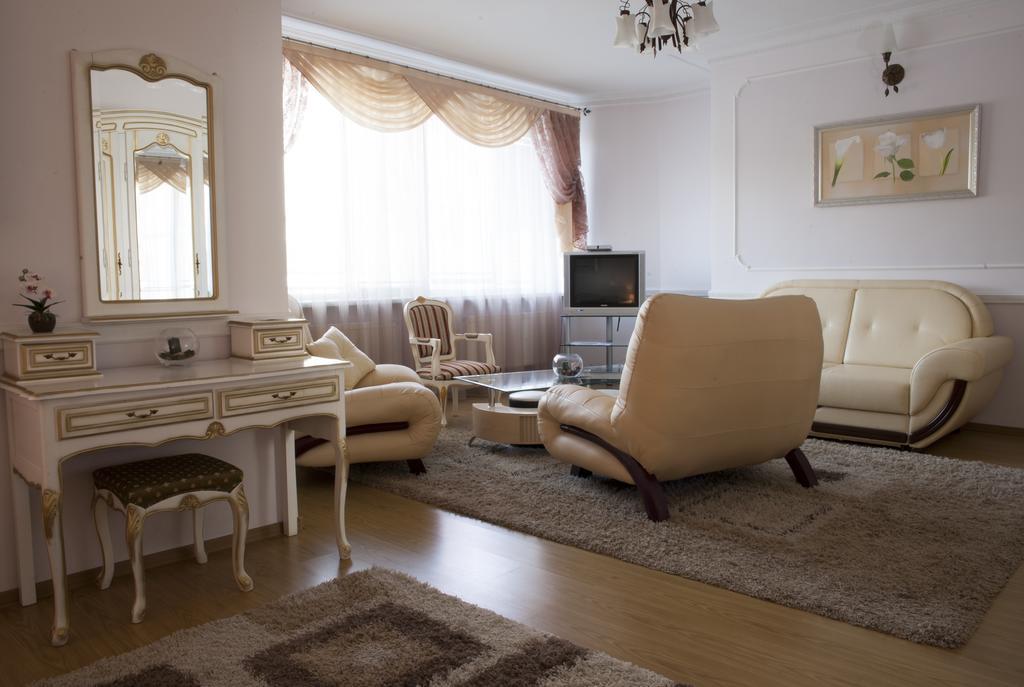 Majami Hotel Chisinau Luaran gambar