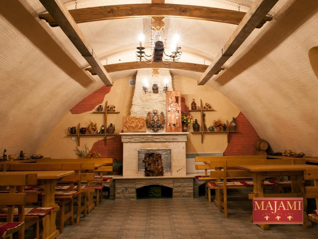 Majami Hotel Chisinau Luaran gambar