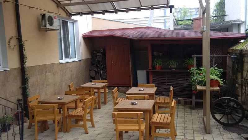 Majami Hotel Chisinau Luaran gambar